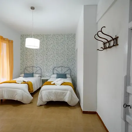 Casa Maria La Romana Torres  Zewnętrze zdjęcie